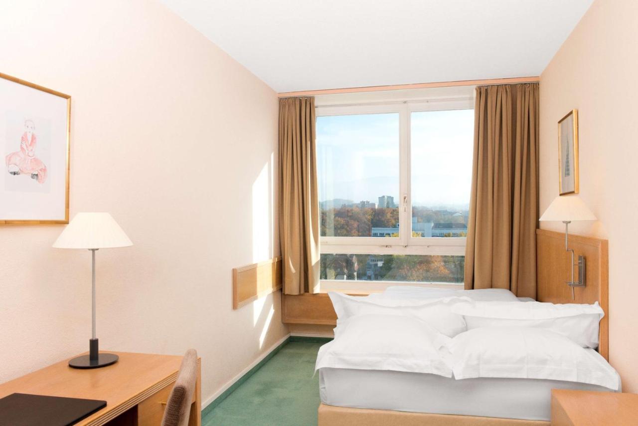 Nh Fribourg Hotel Eksteriør bilde