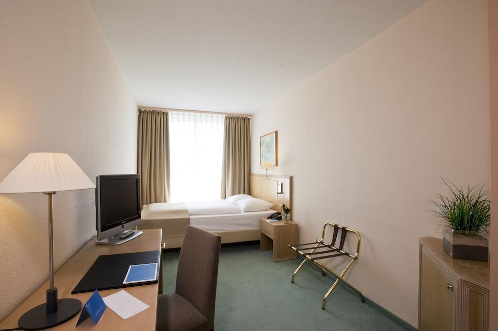 Nh Fribourg Hotel Eksteriør bilde